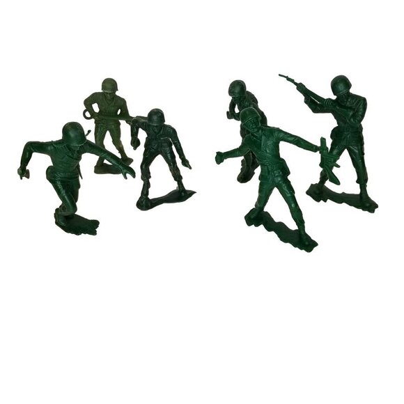 1964 Louis Marx Toy Green Army Soldiers Large 5"-6" with Guns Lot Of 6 - Picture 1 of 10